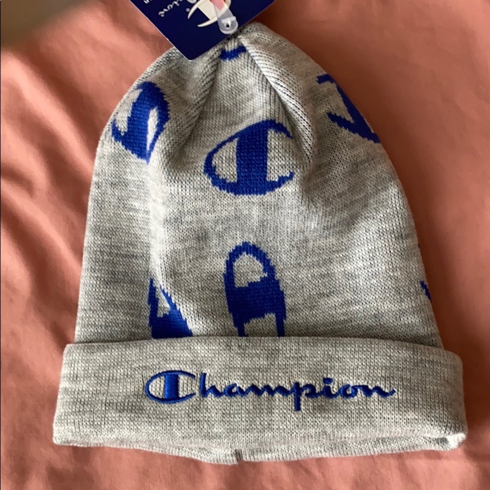 CHAMPION BEANIE!!